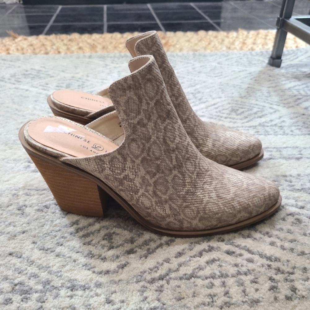 Chinese Laundry Mules Springfield Natural Shimmer Snake Print - 11